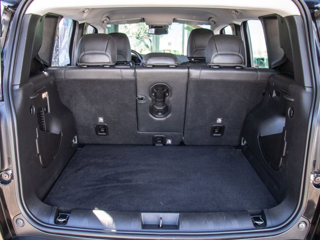 Used 2022 Jeep Renegade Trailhawk image 25