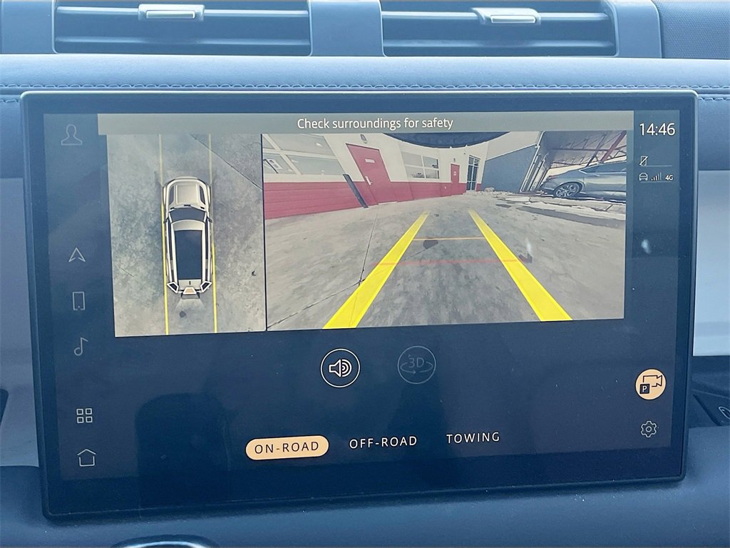 Used 2023 Land Rover Defender 130 SE image 14