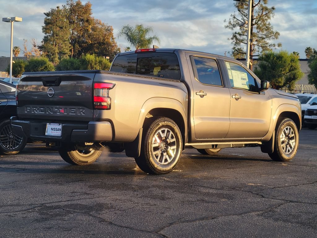 New 2026 Nissan Frontier SV w/ SV Convenience Package RWD image 2