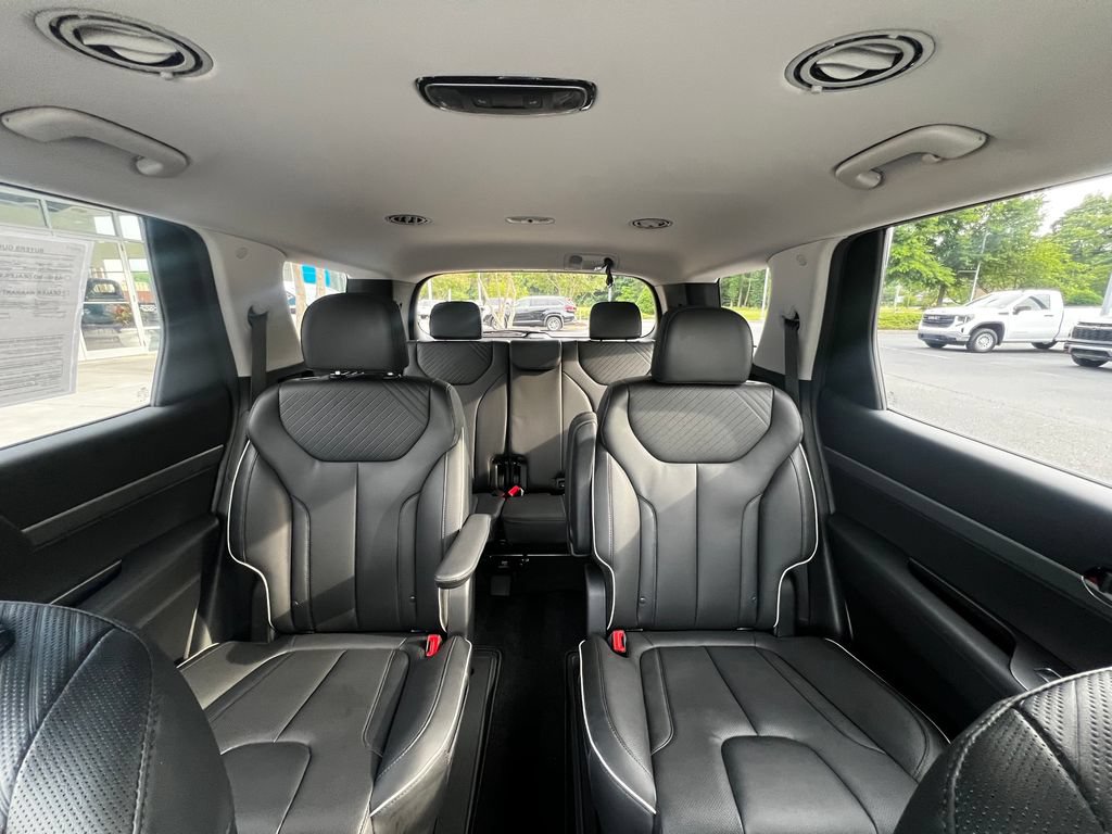 Used 2023 Hyundai Palisade SEL w/ Cargo Package AWD/4WD image 18