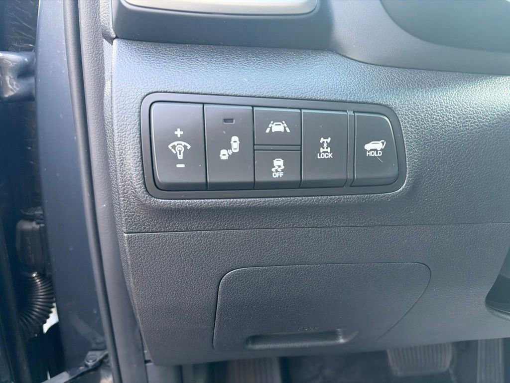 Used 2021 Hyundai Tucson Limited AWD/4WD image 11
