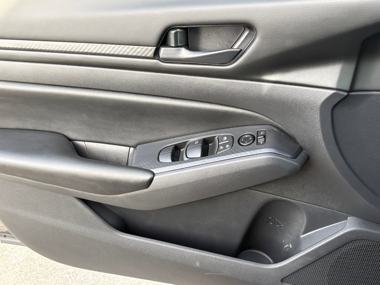 Used 2025 Nissan Altima 2.5 S image 28