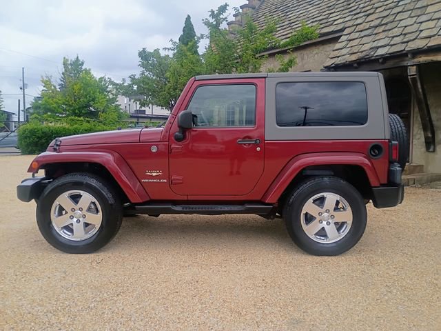 Used 2008 Jeep Wrangler Sahara AWD/4WD image 6