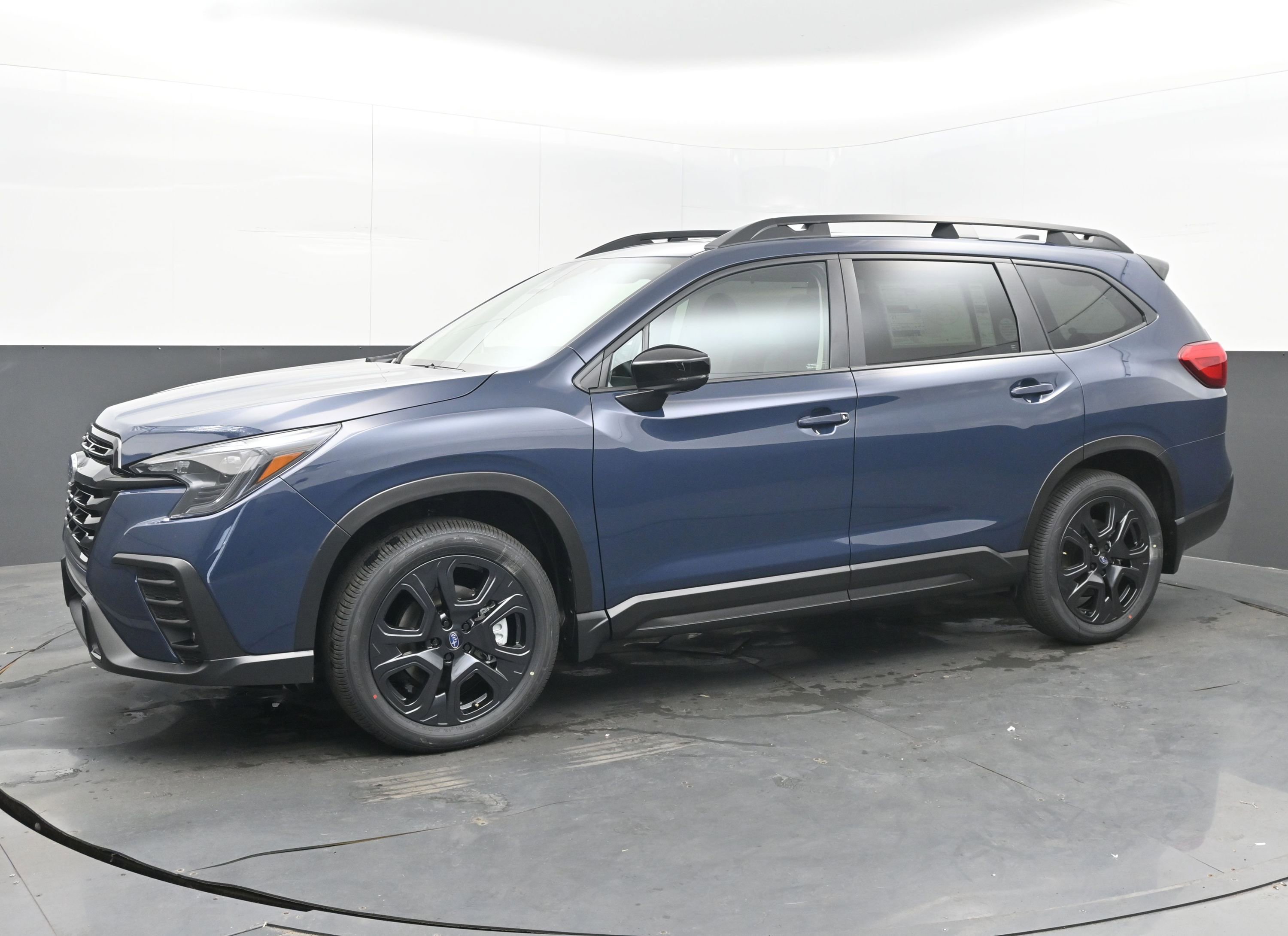 New 2025 Subaru Ascent Bronze Edition image 4