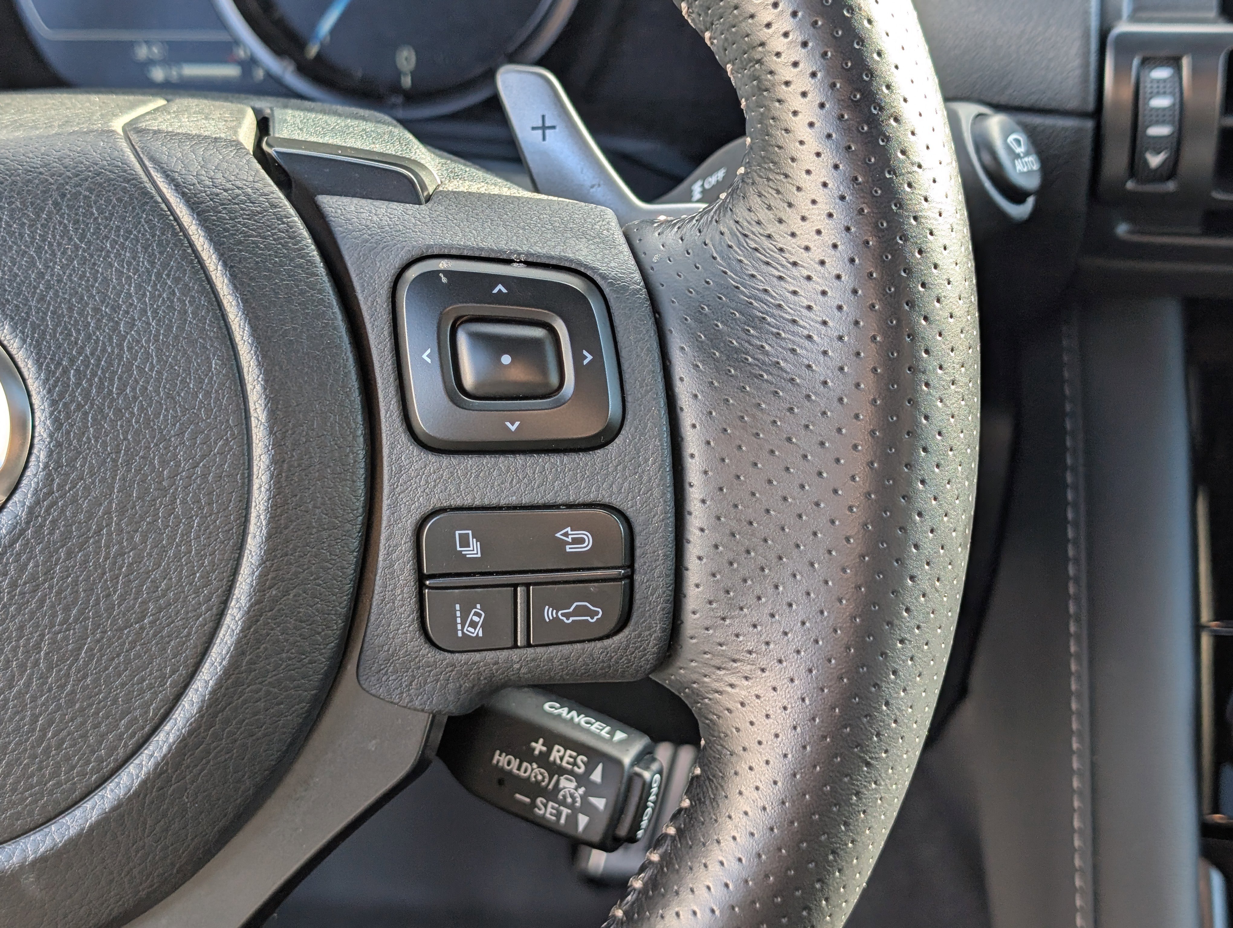 Certified 2024 Lexus IS 350 F Sport image 25