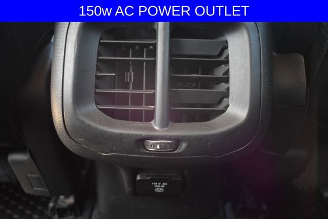 Used 2018 Jeep Cherokee Trailhawk w/ Cold Weather Group AWD/4WD image 33