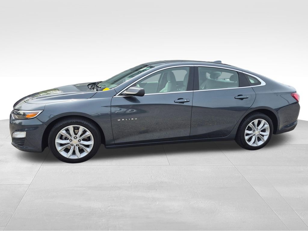Used 2021 Chevrolet Malibu LT image 3
