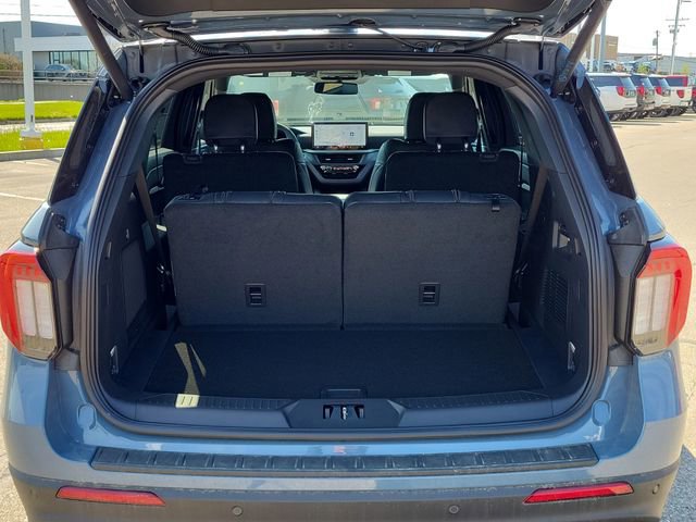 New 2026 Ford Explorer ST w/ Sun And Sound Package image 7