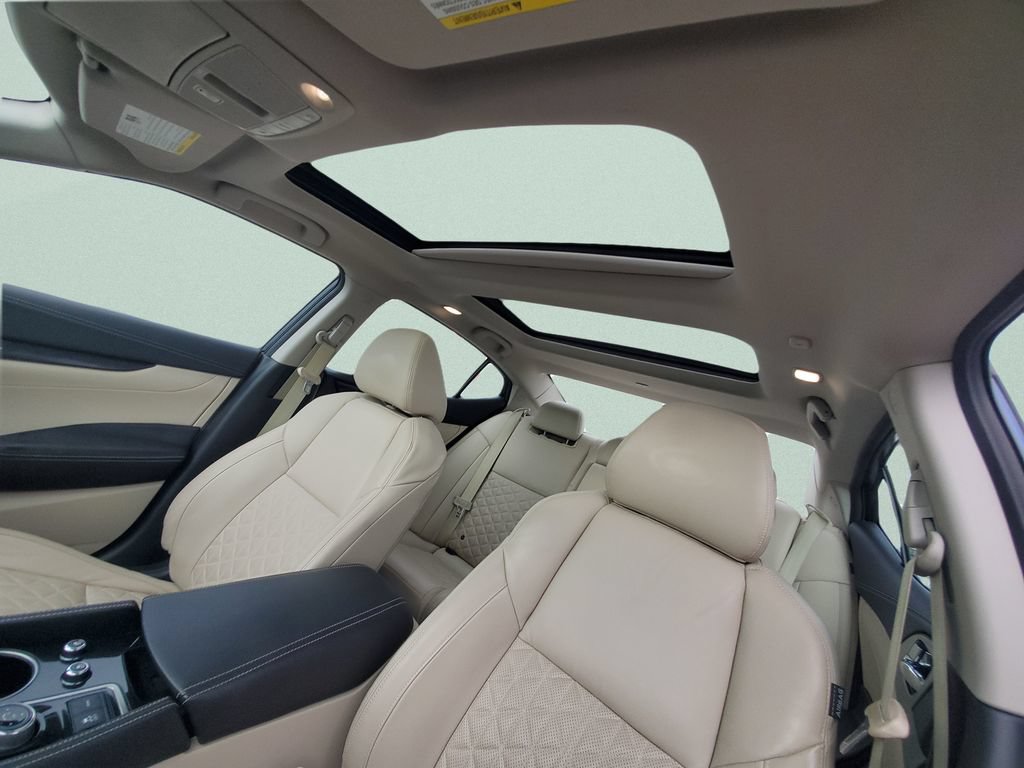 Used 2020 Nissan Maxima Platinum w/ Sport Mat Group FWD image 17