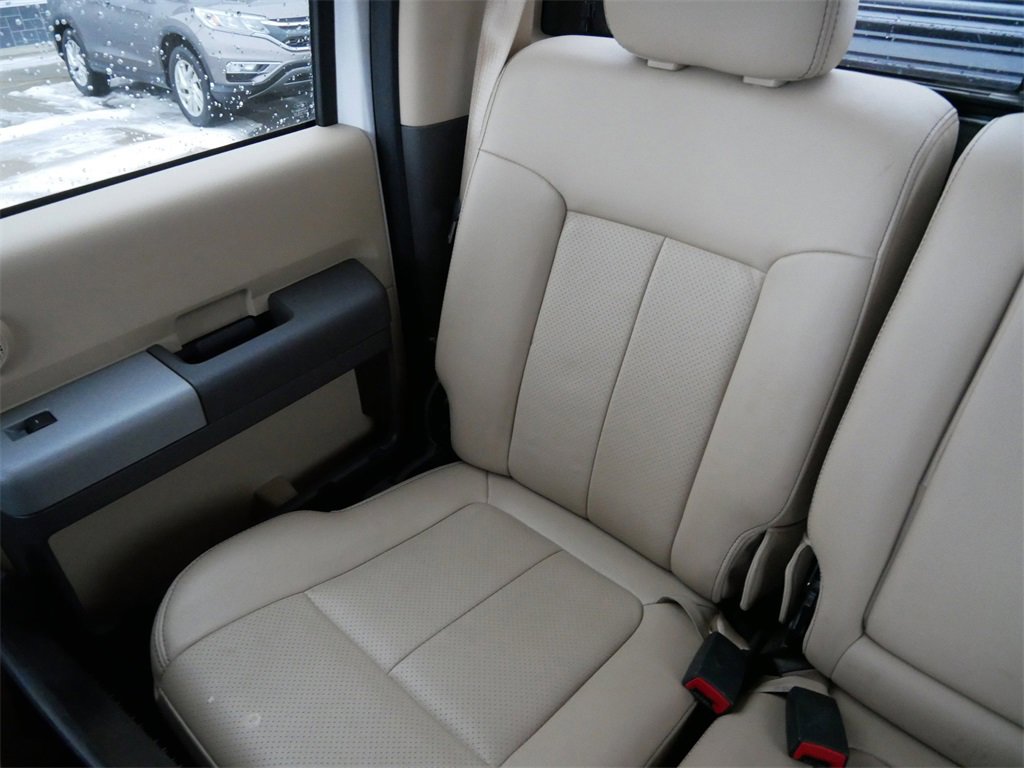 Used 2016 Ford F250 Lariat w/ Chrome Package image 12