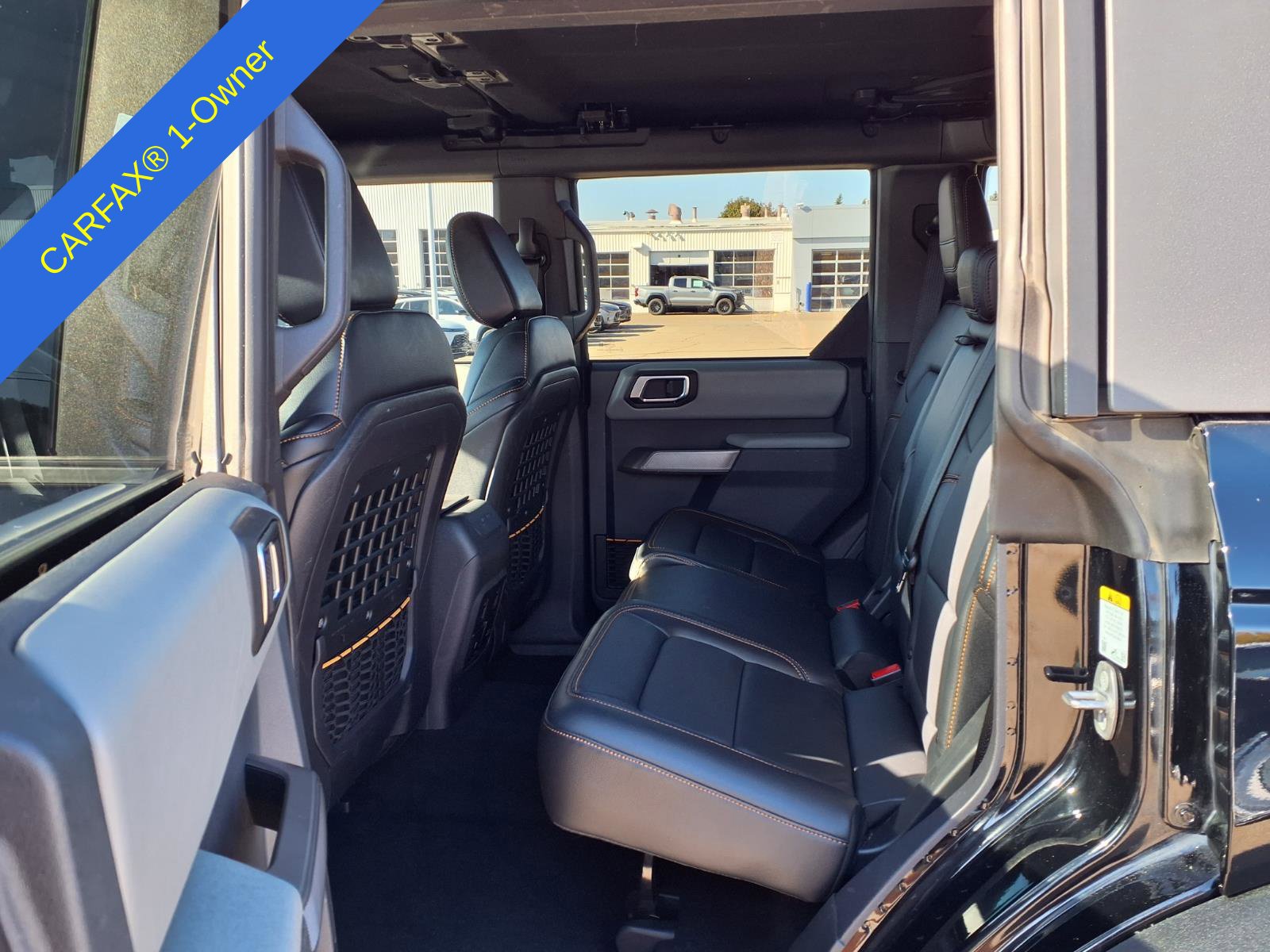 Used 2023 Ford Bronco Badlands w/ Sasquatch Package AWD/4WD image 13