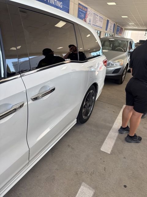 Used 2022 Honda Odyssey Elite image 6