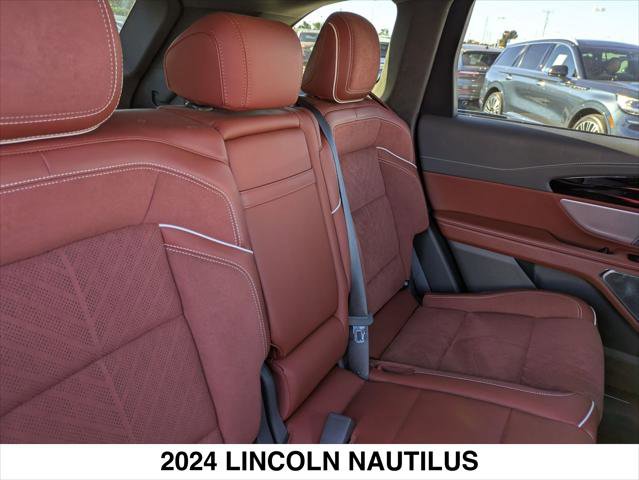 Used 2024 Lincoln Nautilus Black Label image 24