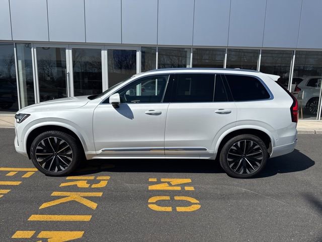 Certified 2025 Volvo XC90 B5 Plus image 2