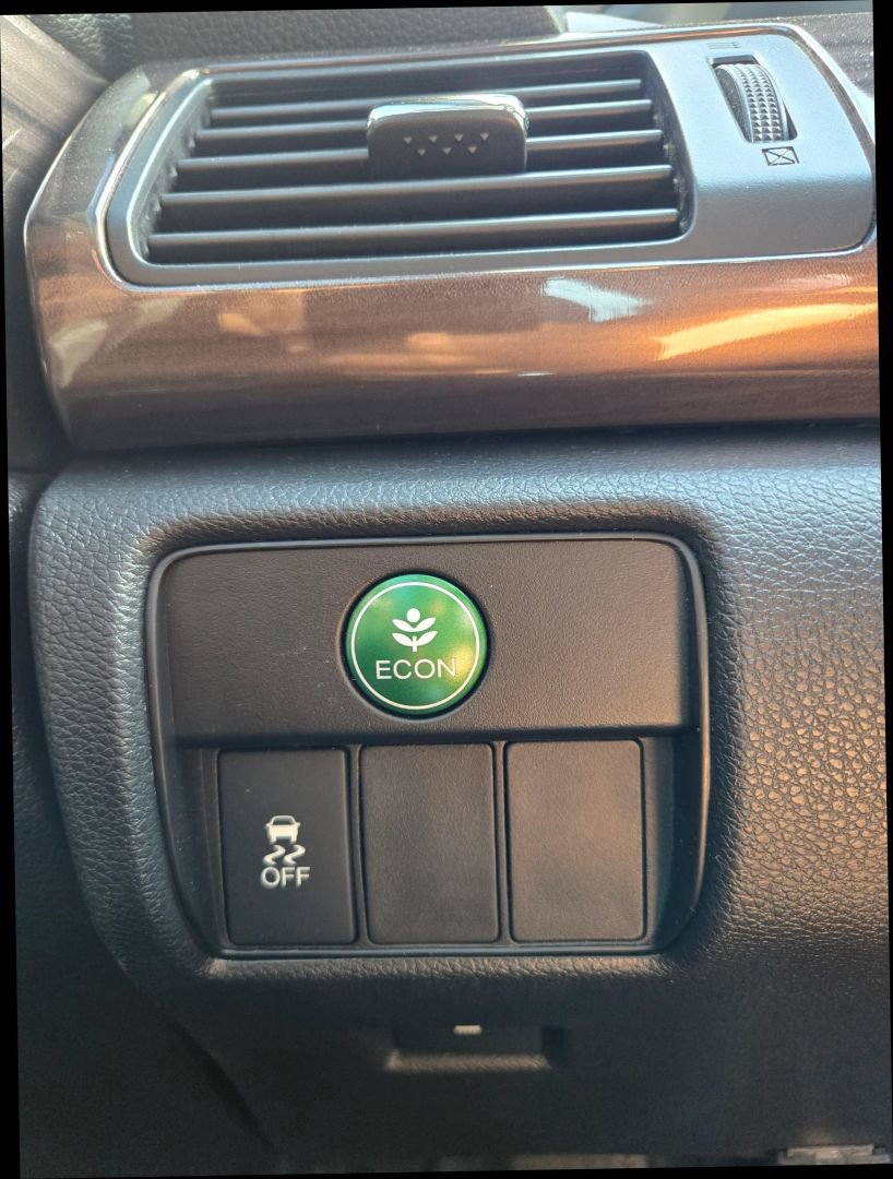 Used 2016 Honda Accord EX image 26