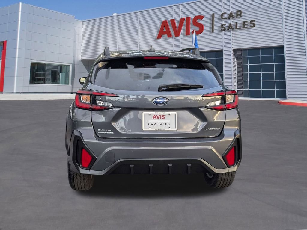 Used 2024 Subaru Crosstrek 2.0i Premium image 9