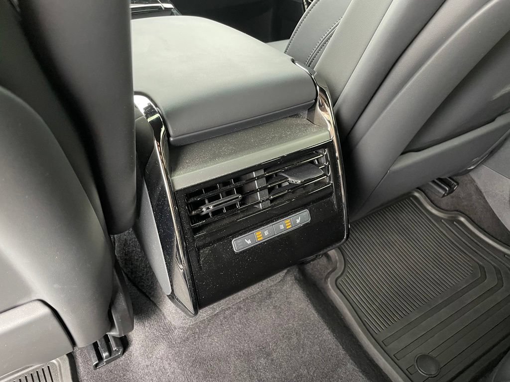 Used 2025 Land Rover Range Rover Sport Dynamic SE AWD/4WD image 27