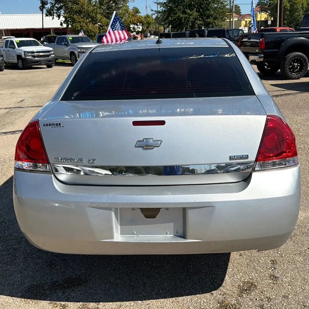 Used 2011 Chevrolet Impala LT FWD image 8