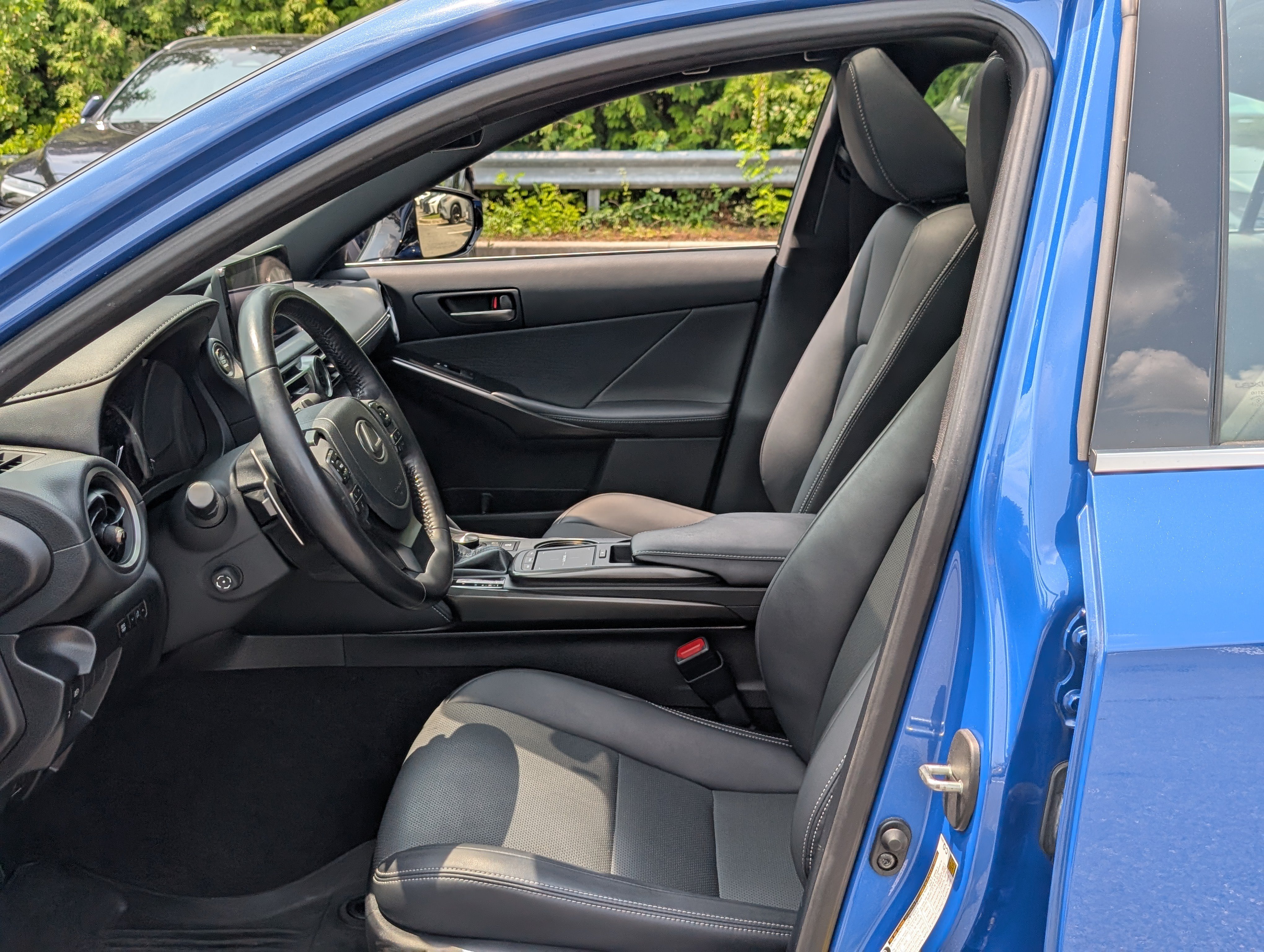 Used 2022 Lexus IS 300 AWD w/ Premium Package image 15