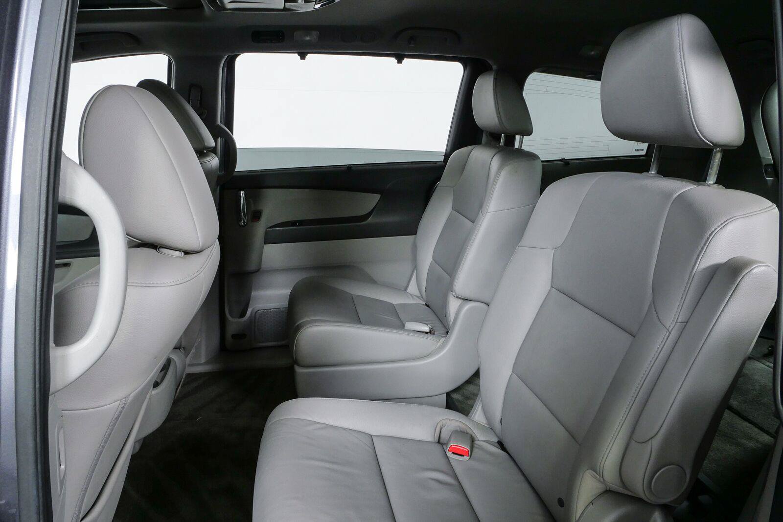 Used 2016 Honda Odyssey Touring image 17