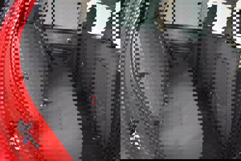 Used 2010 Ford Edge SEL FWD image 27