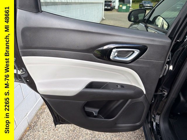 Used 2025 Jeep Compass Limited AWD/4WD image 22