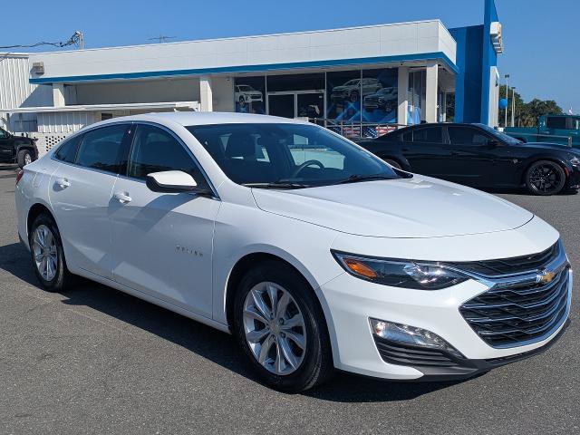 Certified 2025 Chevrolet Malibu LT FWD image 2