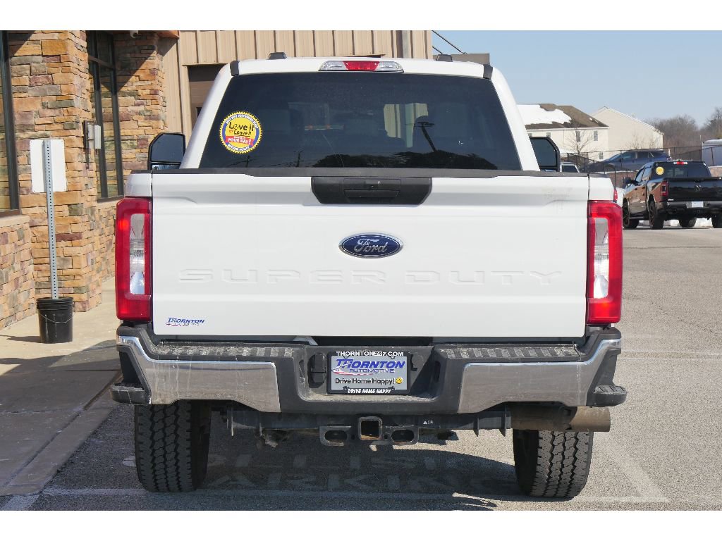 Used 2024 Ford F250 XLT image 4