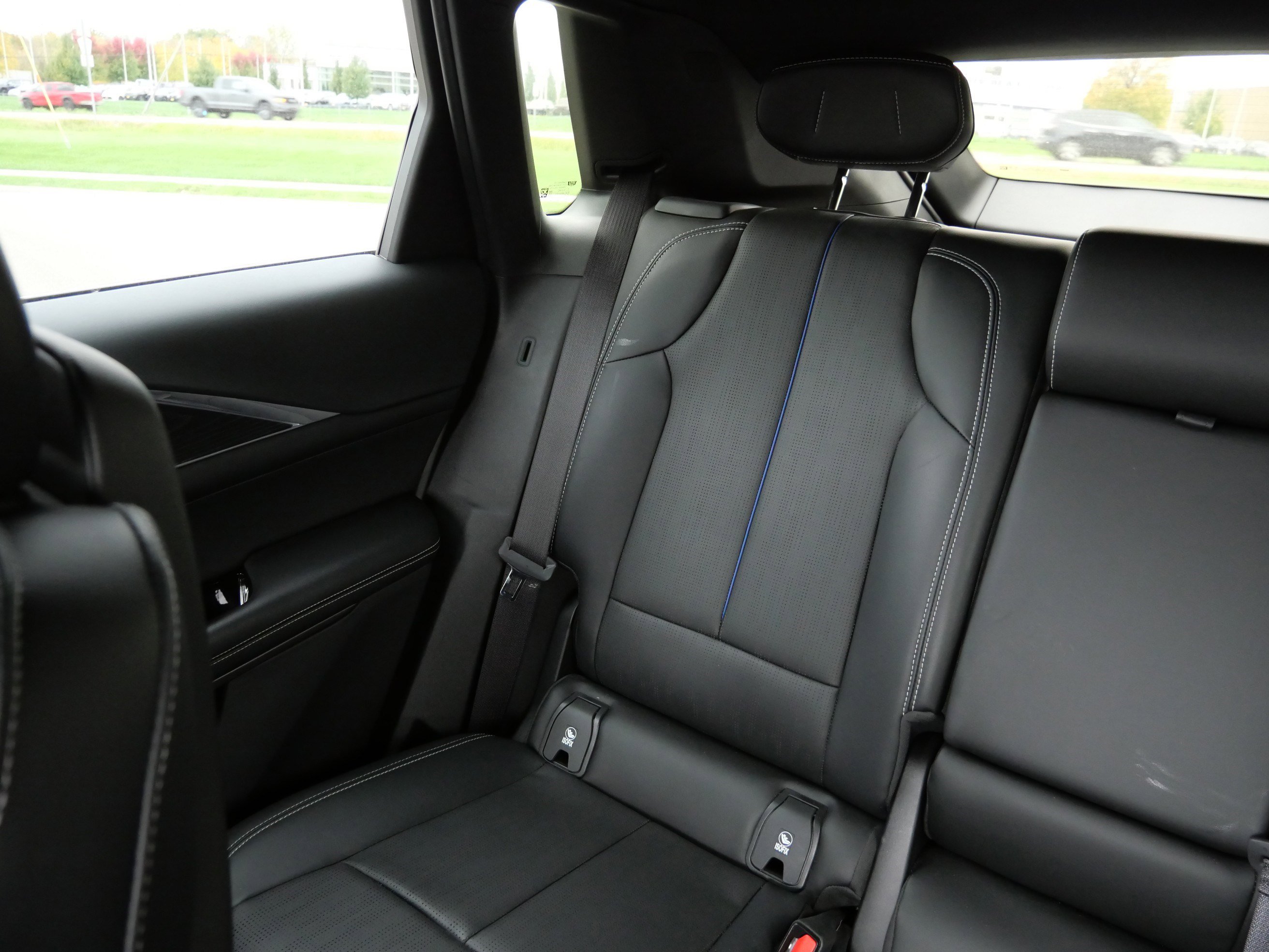 Certified 2024 Cadillac Lyriq Luxury w/ LPO, Floor Liner Package image 10