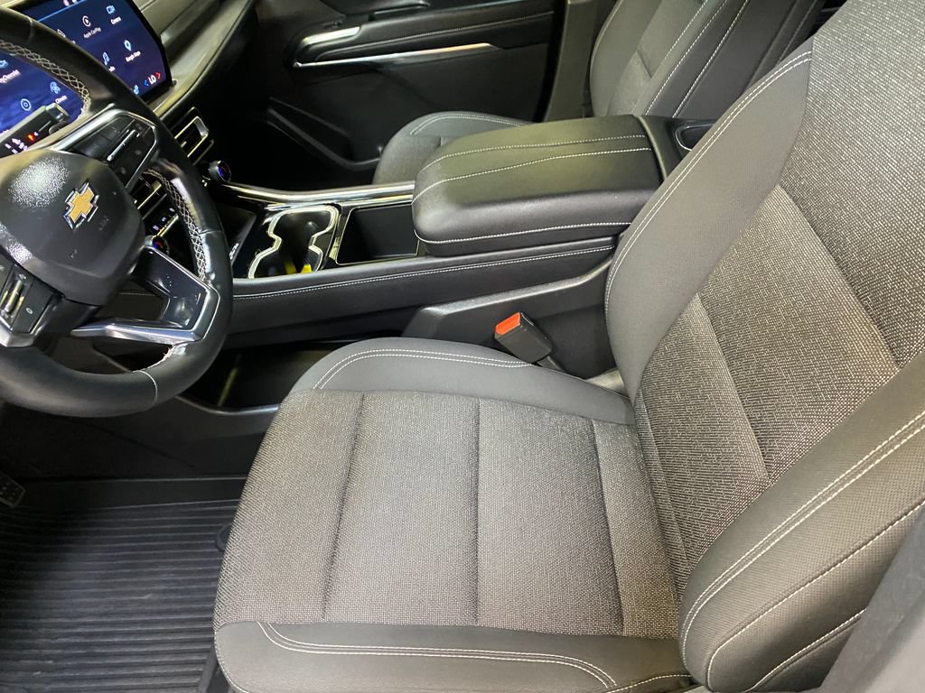 Used 2026 Chevrolet Traverse LT w/ Driver Confidence Package FWD image 20