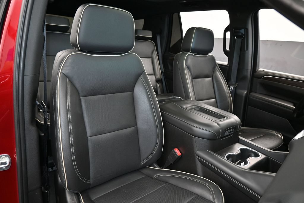 Used 2021 Chevrolet Tahoe Premier w/ Premium Package RWD image 57