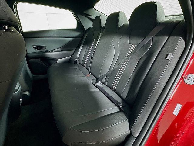 Certified 2025 Hyundai Elantra Sport w/ Cargo Package FWD image 10