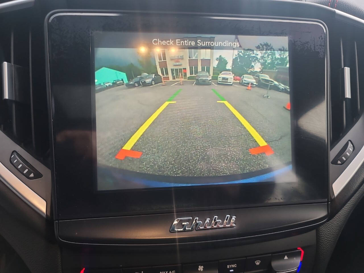 Used 2017 Maserati Ghibli S RWD image 22