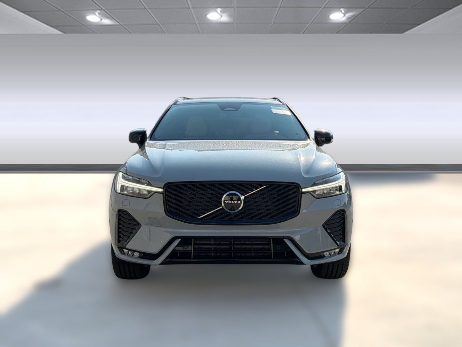 New 2026 Volvo XC60 B5 Plus w/ Protection Package Premier AWD/4WD image 6