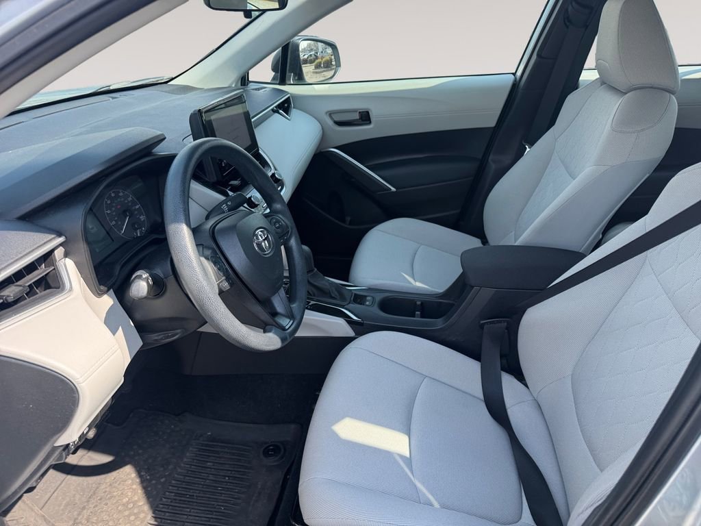 Used 2023 Toyota Corolla Cross L image 9