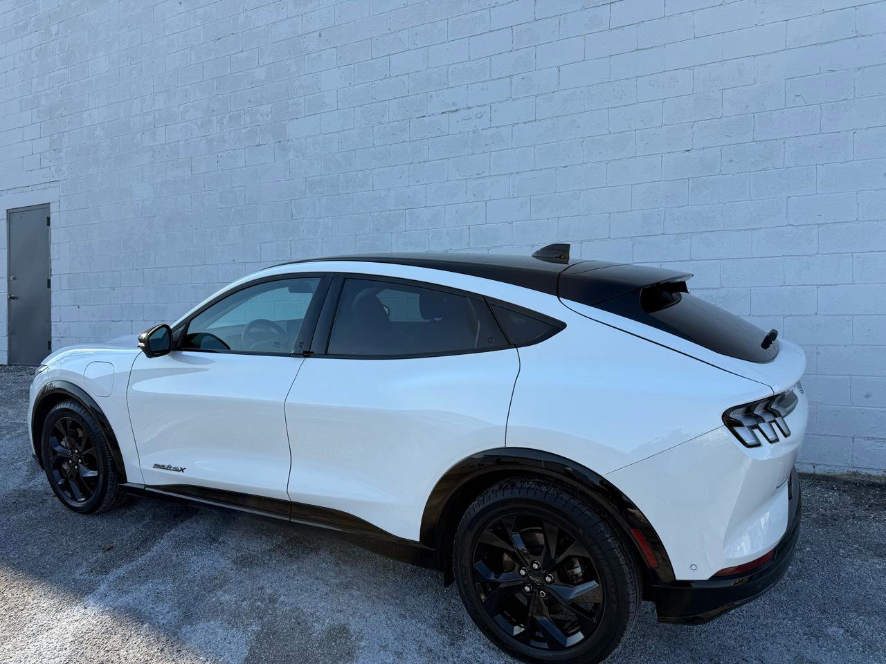 Used 2023 Ford Mustang Mach-E Premium image 19