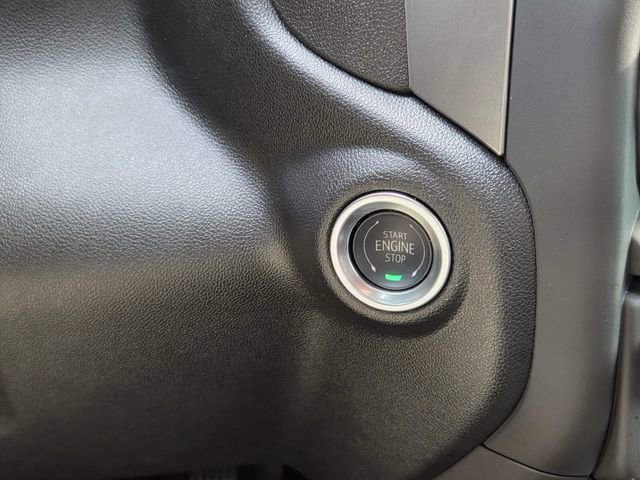 Used 2025 Chevrolet Silverado 2500 W/T image 31