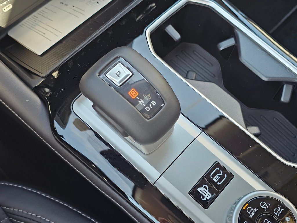 New 2026 Mitsubishi Outlander SE AWD/4WD image 24
