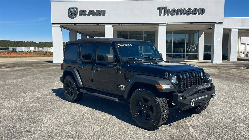 Used 2020 Jeep Wrangler Unlimited Sport image 2