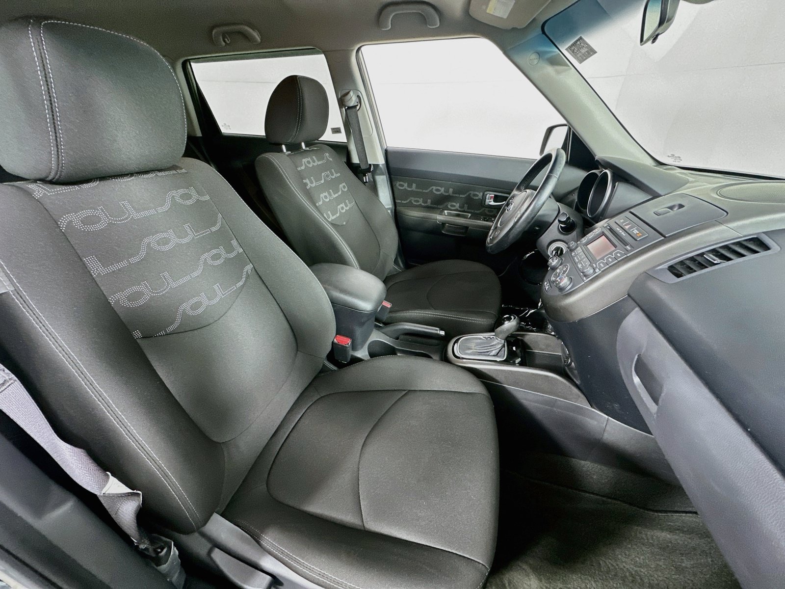 Used 2013 Kia Soul + w/ Eco Pkg FWD image 24