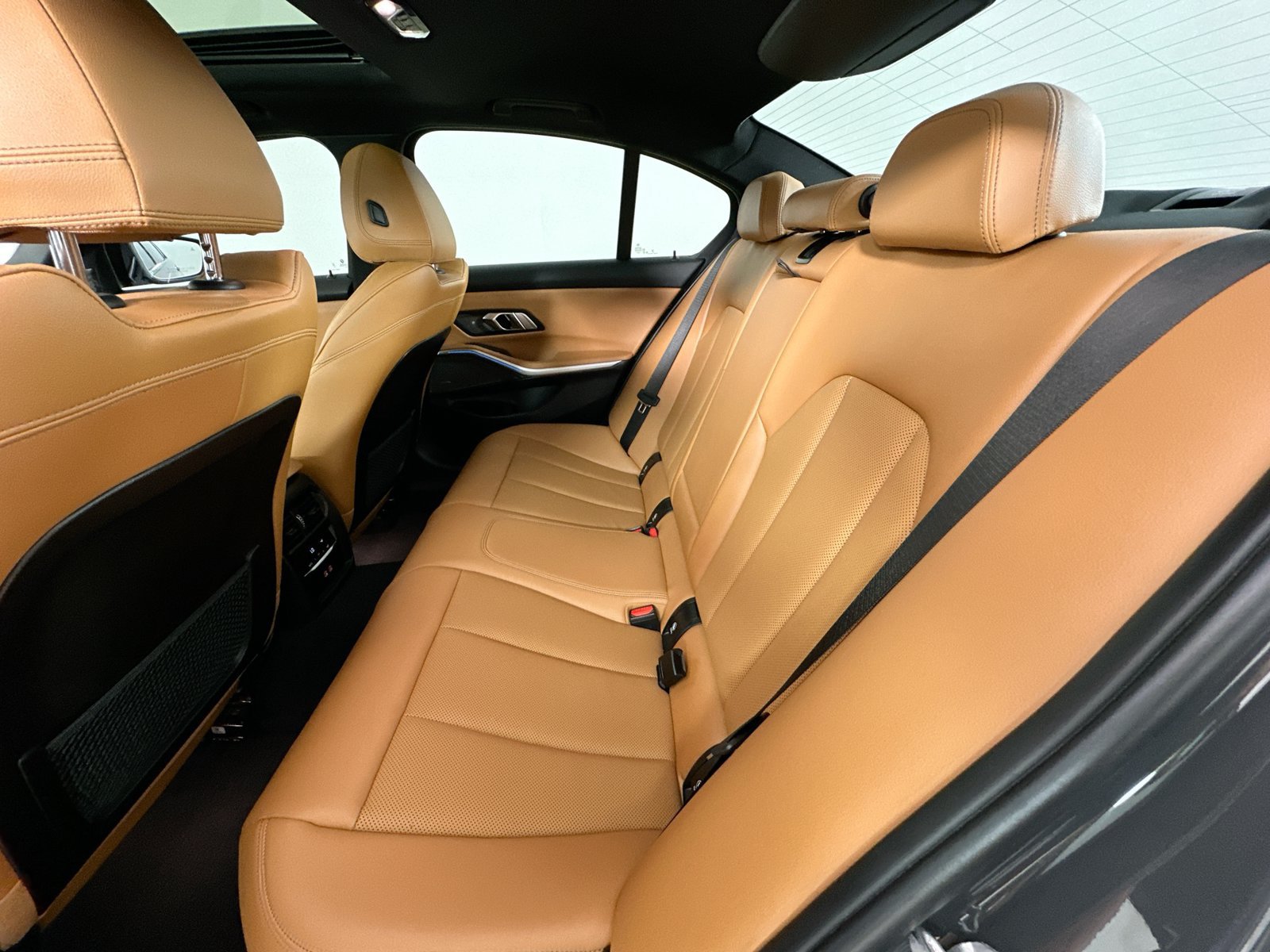 Used 2023 BMW M340i xDrive AWD/4WD image 39