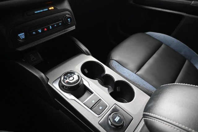 Used 2025 Ford Bronco Sport Outer Banks w/ Outer Banks Tech Package+ AWD/4WD image 8