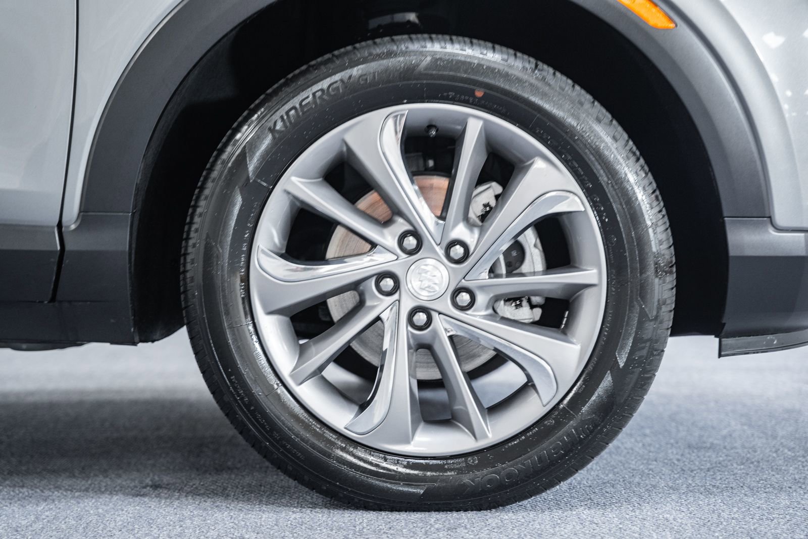 Used 2023 Buick Encore GX Essence w/ Experience Buick Package image 15