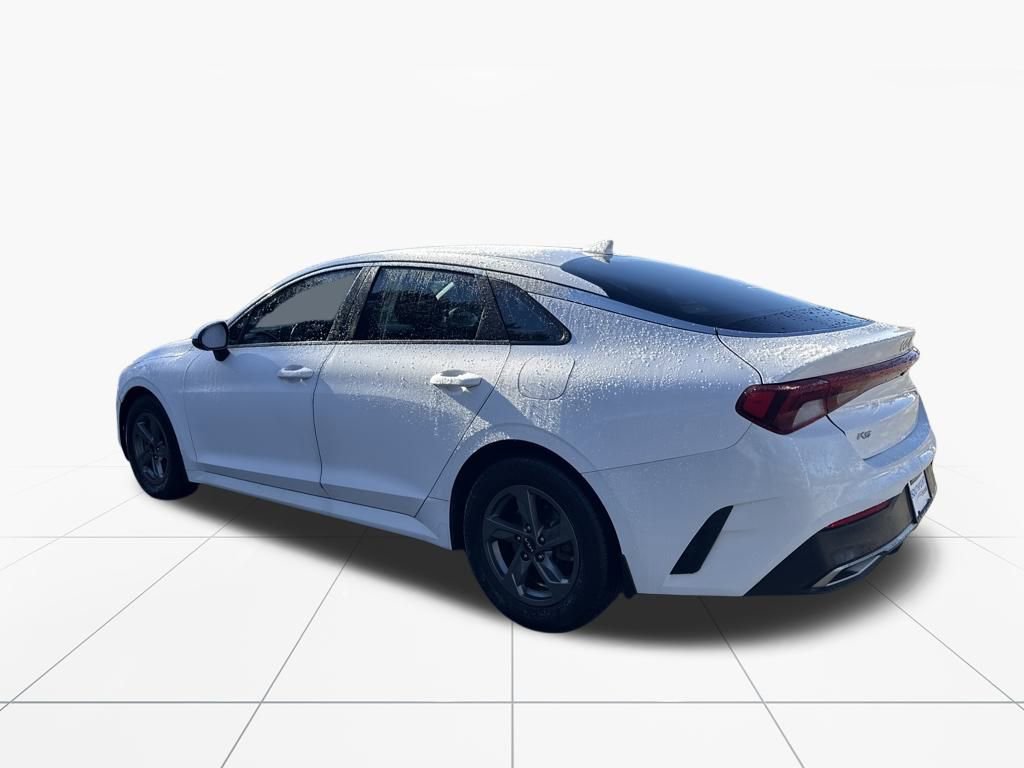 Used 2022 Kia K5 LX image 6
