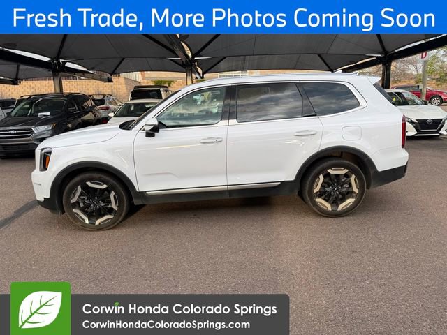 Used 2023 Kia Telluride S w/ S Sunroof Package AWD/4WD image 4