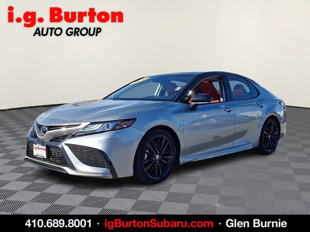 Used 2024 Toyota Camry XSE w/ Navigation Package image 3