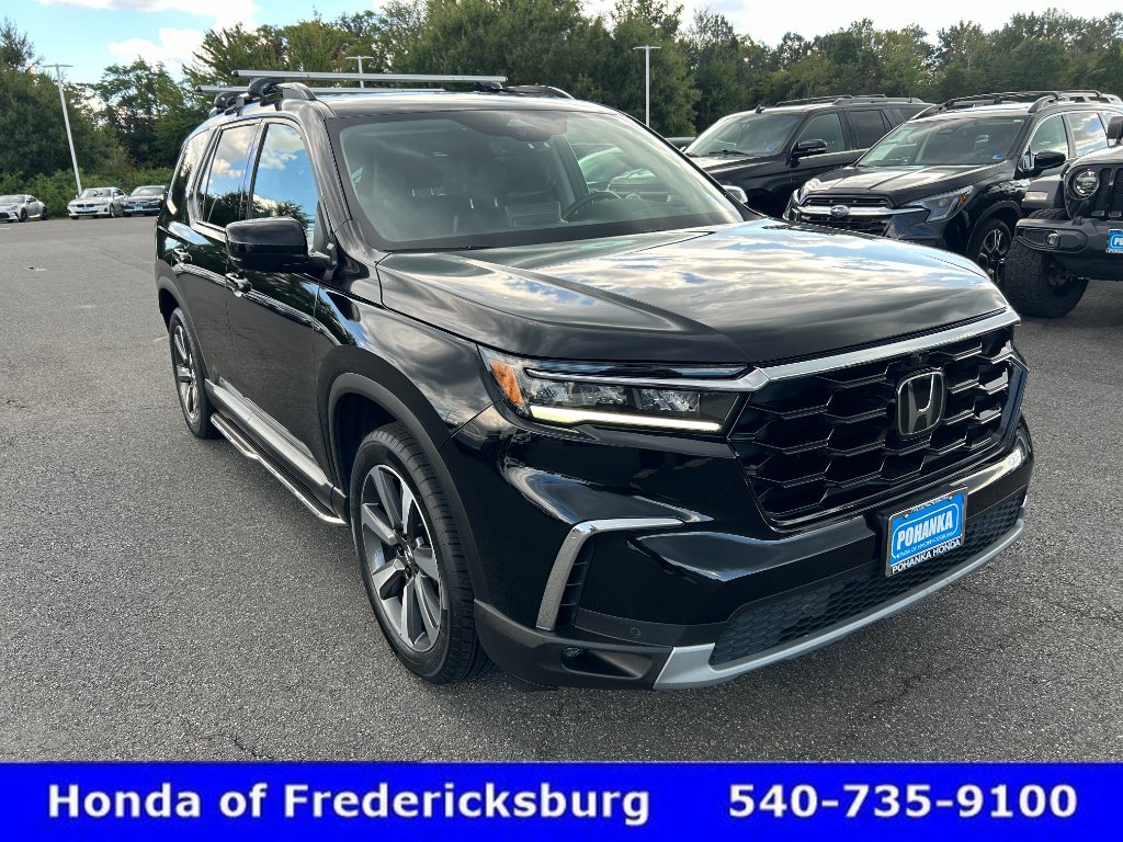 Used 2024 Honda Pilot Elite image 8