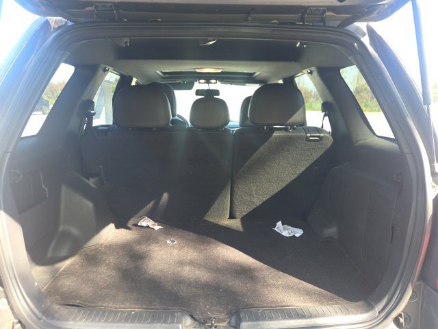 Used 2010 Ford Escape Limited AWD/4WD image 11