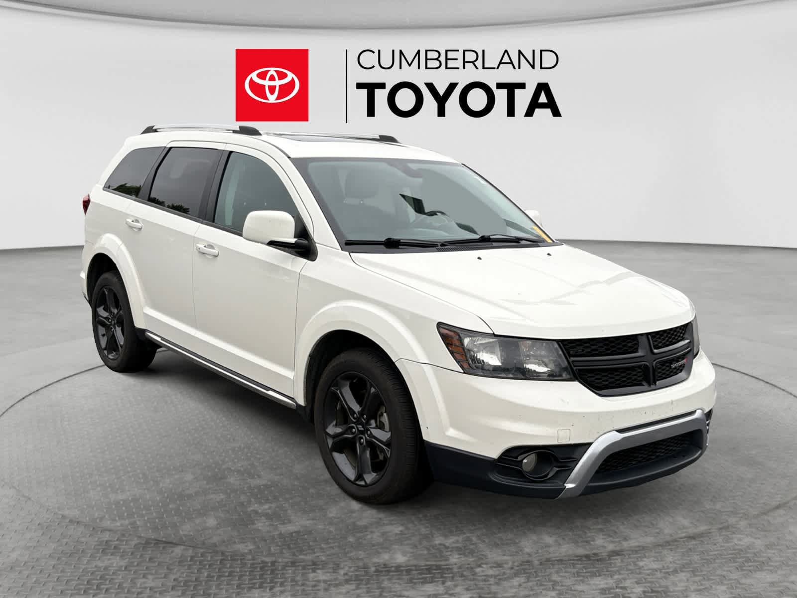 Used 2018 Dodge Journey Crossroad w/ Nav & Sun Group AWD/4WD image 7
