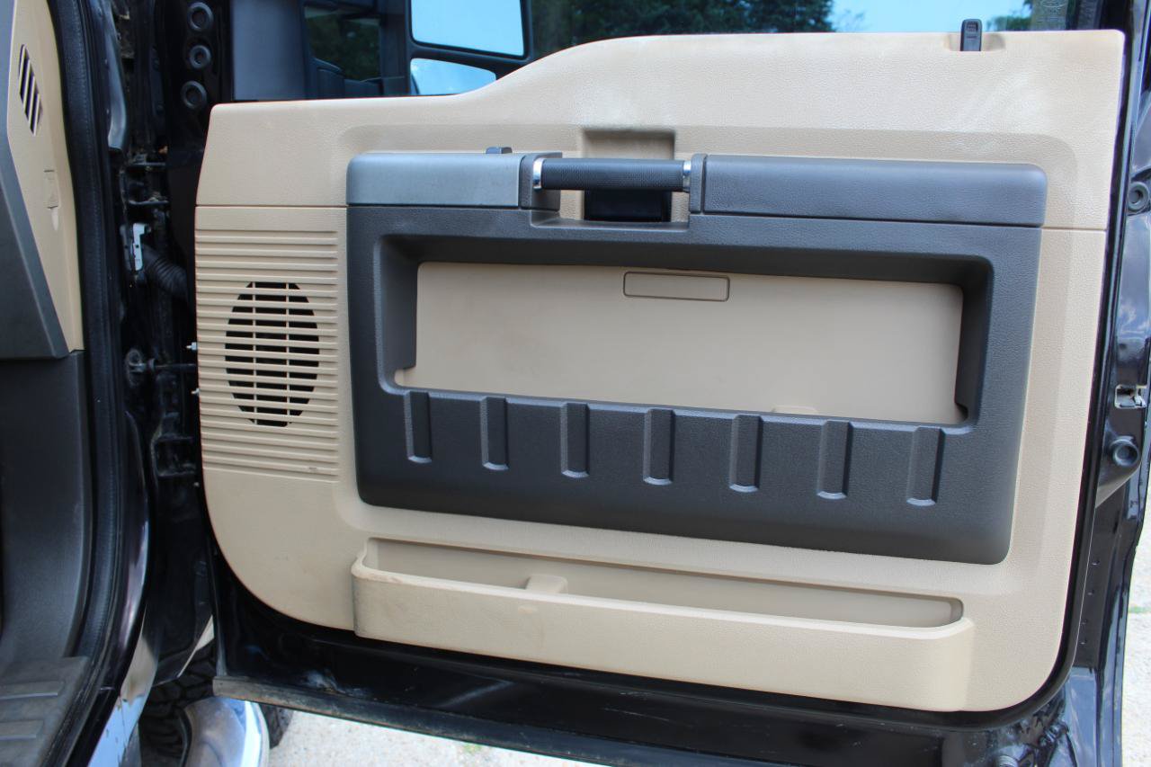 Used 2013 Ford F250 Lariat w/ Lariat Ultimate Pkg AWD/4WD image 21